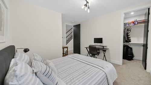 1323 Mcdonald Road, Cranbrook, BC - Indoor Photo Showing Bedroom