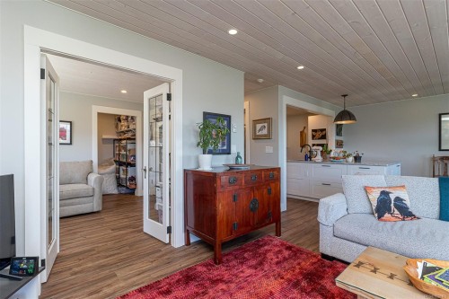 404-9958 Daniel St, Chemainus, BC -  With Exterior