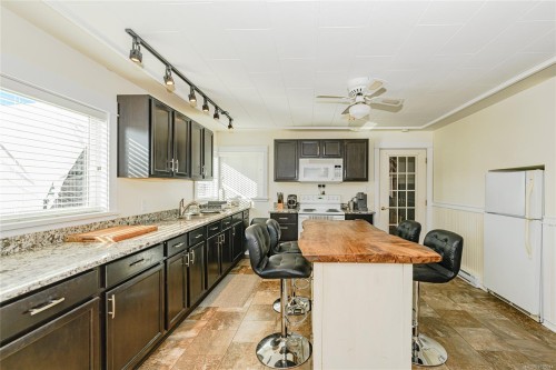 460 Bundock Ave, Duncan, BC 