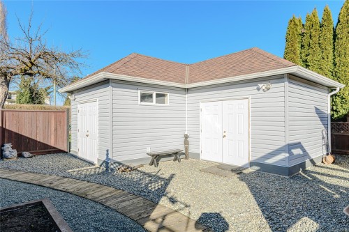 460 Bundock Ave, Duncan, BC 