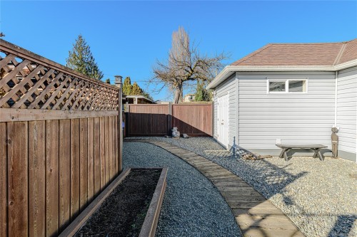 460 Bundock Ave, Duncan, BC 