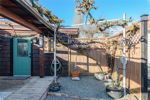 460 Bundock Ave, Duncan, BC 