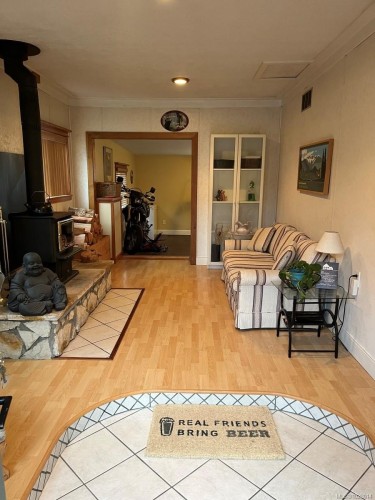 460 Bundock Ave, Duncan, BC 