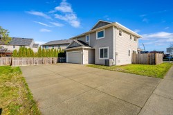 499 Torrence Rd  Comox, BC V9M 3G7