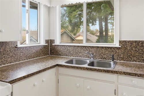 421 Juniper St, Nanaimo, BC 