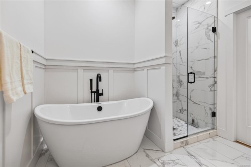 873 Aspen Rd, Comox, BC 