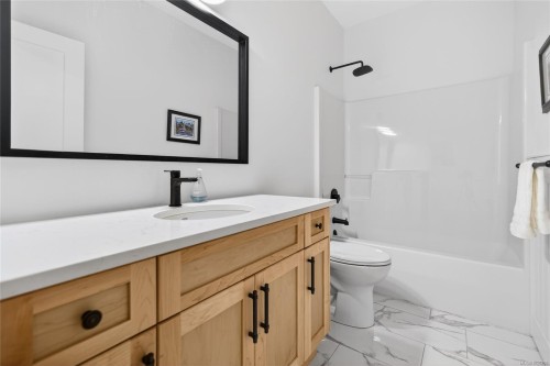 873 Aspen Rd, Comox, BC 