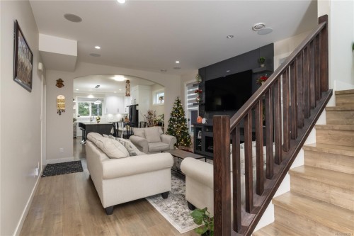 1636 Roberta Rd South, Nanaimo, BC 
