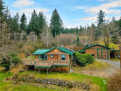1527 Hyacinthe Bay Rd  Quadra Island, BC V0P 1H0