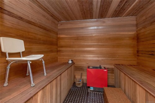 101-9942 Daniel St, Chemainus, BC - Indoor Photo Showing Other Room