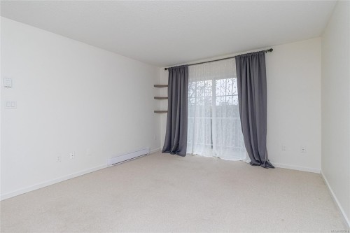 101-9942 Daniel St, Chemainus, BC - Indoor Photo Showing Other Room