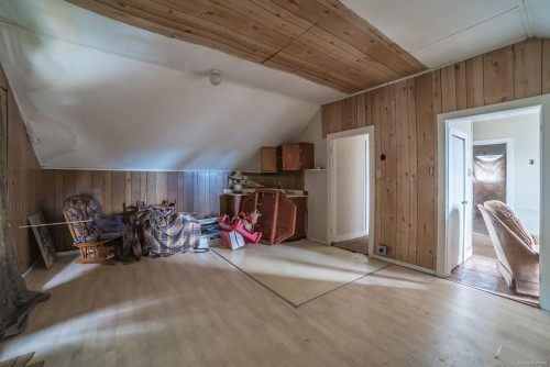 1226 Lawlor Rd, Nanaimo, BC - Indoor