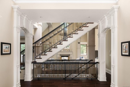 3375 Ripon Rd, Oak Bay, BC 