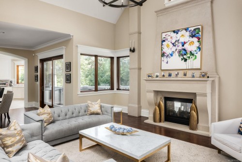 3375 Ripon Rd, Oak Bay, BC 