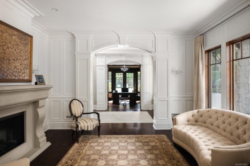 3375 Ripon Rd, Oak Bay, BC 