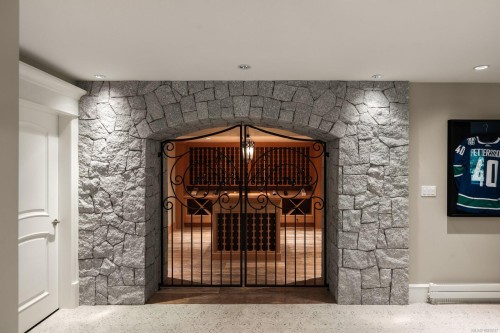 3375 Ripon Rd, Oak Bay, BC 