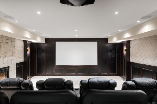 3375 Ripon Rd, Oak Bay, BC 