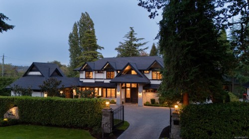 3375 Ripon Rd, Oak Bay, BC 