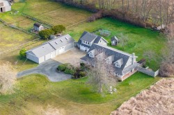 766 Hemsworth Rd  Qualicum Beach, BC V9K 1R1