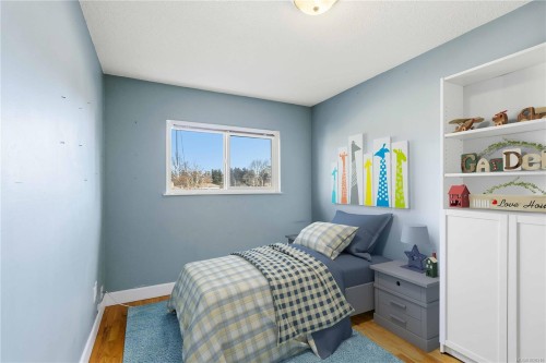 9-10145 Third St, Sidney, BC 