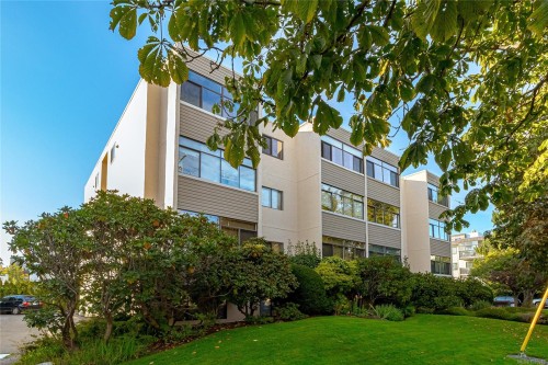 401-924 Cook St  Victoria, BC V8Z 3Z3