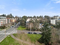 227-1025 Inverness Rd  Saanich, BC V8X 2S2