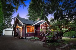 185 Duncan Ave  Courtenay, BC V9N 2M3