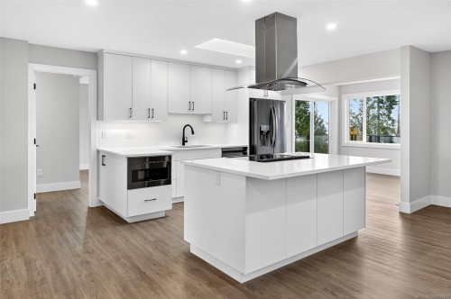 667 Noowick Rd, Mill Bay, BC 