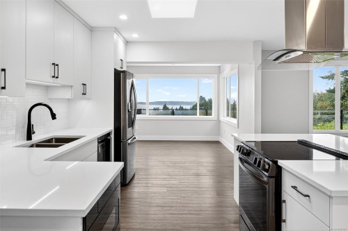 667 Noowick Rd, Mill Bay, BC 