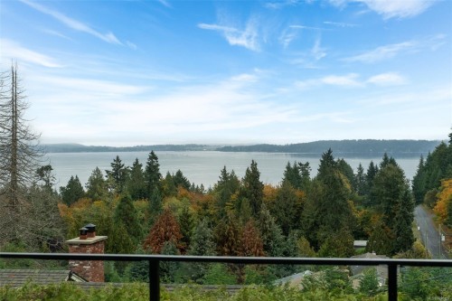 667 Noowick Rd, Mill Bay, BC 