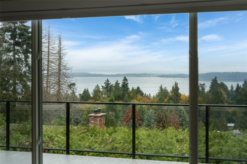 667 Noowick Rd, Mill Bay, BC 