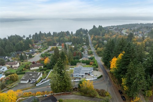 667 Noowick Rd, Mill Bay, BC 