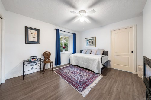 6092 Chippewa Rd, Duncan, BC 