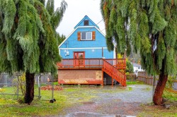 84 Lakeview Ave  Lake Cowichan, BC V0R 2G0