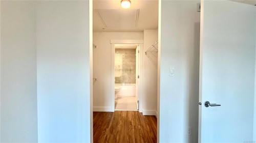 511-6320 Sentinal Dr, Nanaimo, BC - Indoor Photo Showing Other Room