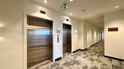 511-6320 Sentinal Dr, Nanaimo, BC - Indoor Photo Showing Other Room