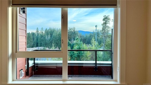 511-6320 Sentinal Dr, Nanaimo, BC - Indoor Photo Showing Other Room