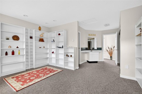 8-130 Corbett Rd, Salt Spring, BC 