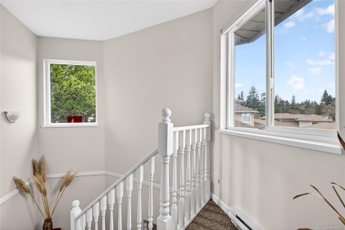 8-130 Corbett Rd, Salt Spring, BC 