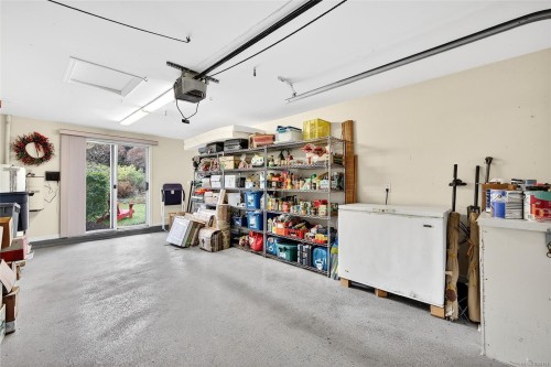 8-130 Corbett Rd, Salt Spring, BC 