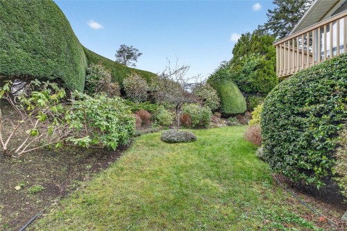 8-130 Corbett Rd, Salt Spring, BC 