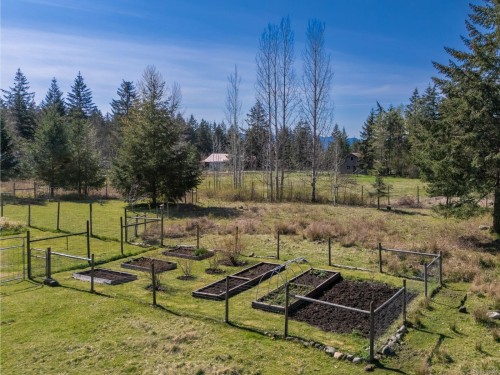 2892 Maridge Rd, Courtenay, BC 