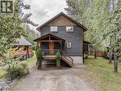 45 Aspen Crescent  Fernie, BC V0B 1M5