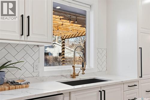 1033 9Th Street E, Saskatoon, SK - Indoor Photo Showing Kitchen
