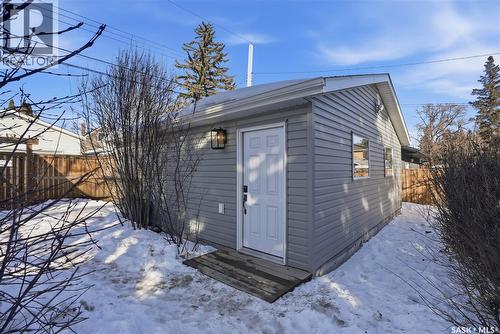 1033 9Th Street E, Saskatoon, SK - Outdoor