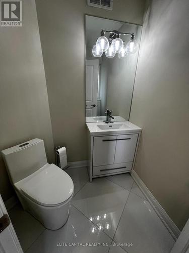 74 Thimble Berryway, Toronto, ON - Indoor Photo Showing Bathroom