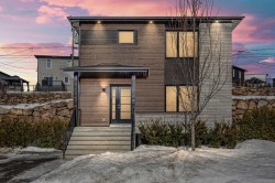 3237 Rue des Comètes  Québec (La Haute-Saint-Charles), QC G3E 0J9