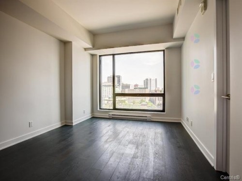 Living Room - 4105-1288 Av. Des Canadiens-De-Montréal, Montréal (Ville-Marie), QC - Indoor Photo Showing Other Room