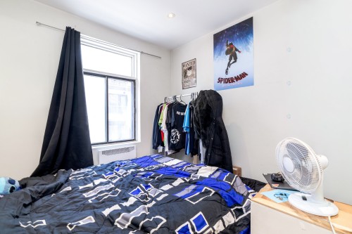 Bedroom - 3552 Rue St-Dominique, Montréal (Le Plateau-Mont-Royal), QC - Indoor Photo Showing Bedroom