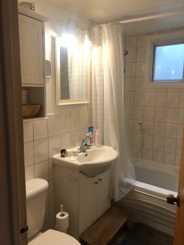 Bathroom - 4-6981 Av. D'Outremont, Montréal (Villeray/Saint-Michel/Parc-Extension), QC - Indoor Photo Showing Bathroom